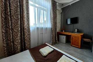 Гостиница Анна Новороссийск Стандартный двухместный номер с 1 кроватью-1