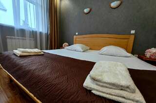 Гостиница Анна Новороссийск Улучшенный двухместный номер с 1 кроватью-11